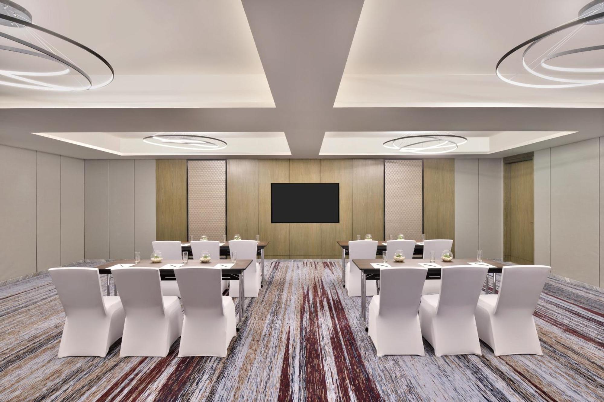 Courtyard By Marriott Gorakhpur Hotell Eksteriør bilde