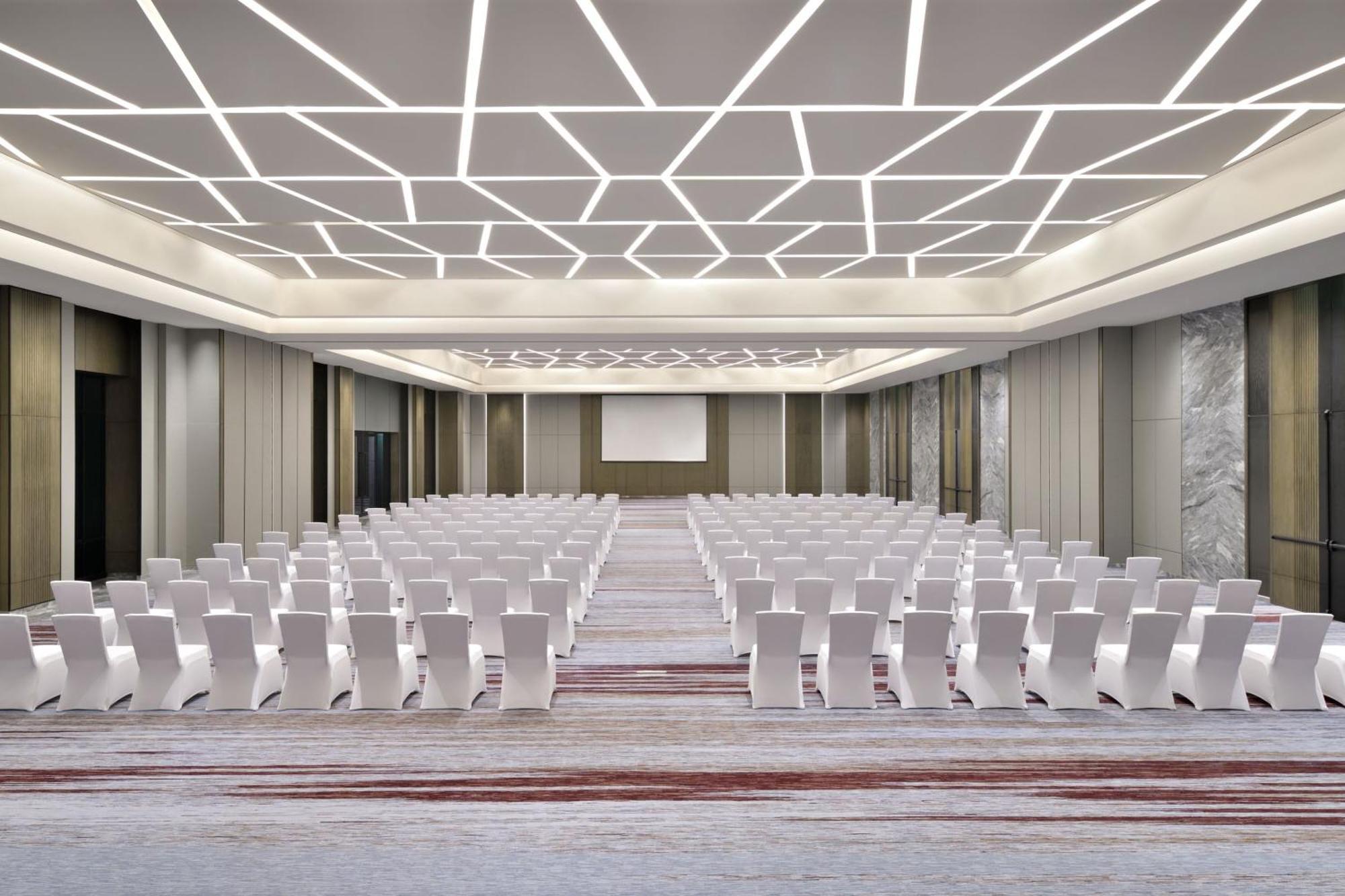Courtyard By Marriott Gorakhpur Hotell Eksteriør bilde